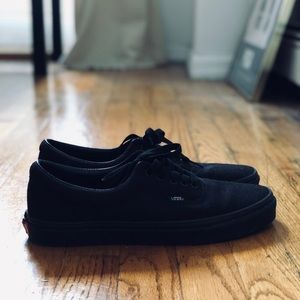 Vans Authentics All Black, Men’s 9.5